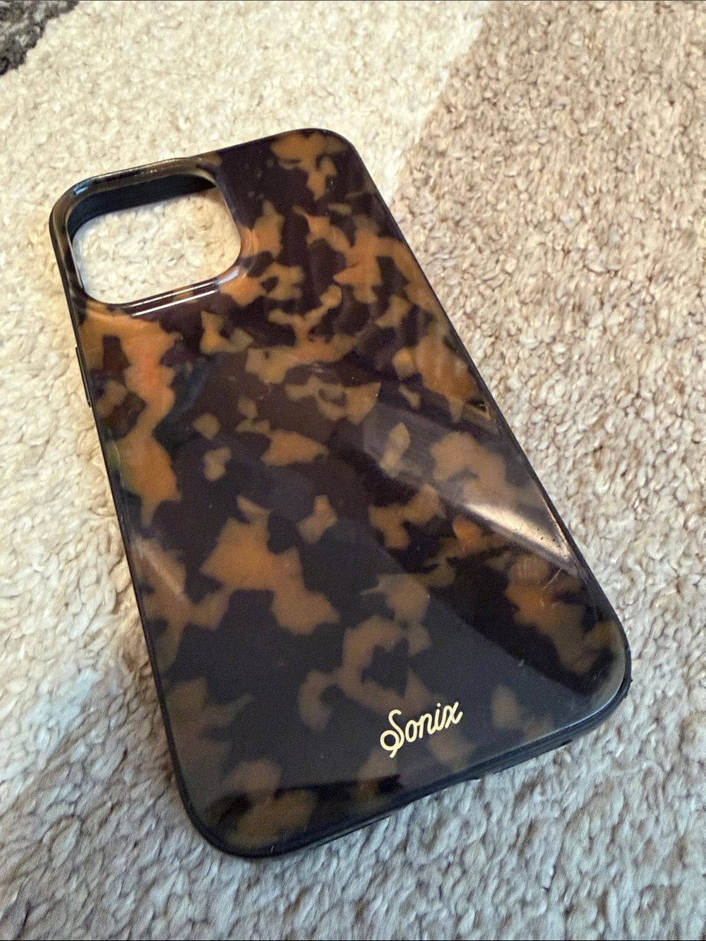 Sonic iPhone 13 Pro Max case, tortoise GUC!